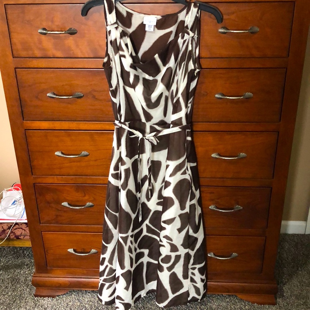 Nice animal print brown and cream dress! Small